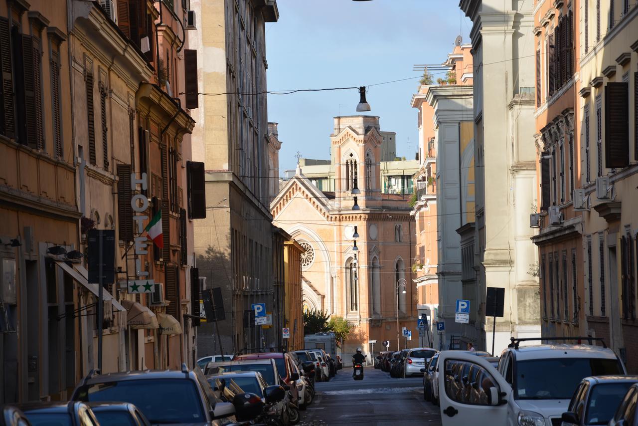 Rome Napoleone Rooms Bagian luar foto