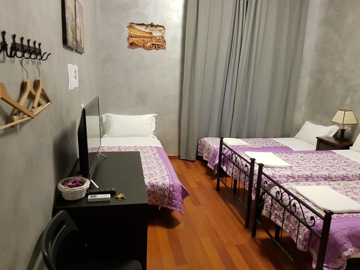 Rome Napoleone Rooms Bagian luar foto